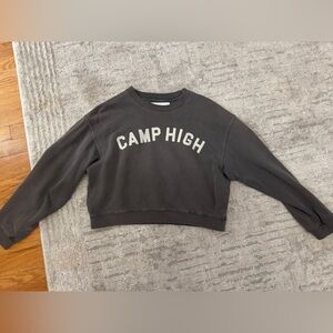 Camp high crew neck